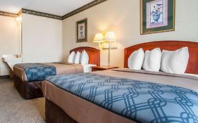 Rodeway Inn & Suites Milwaukee Airport